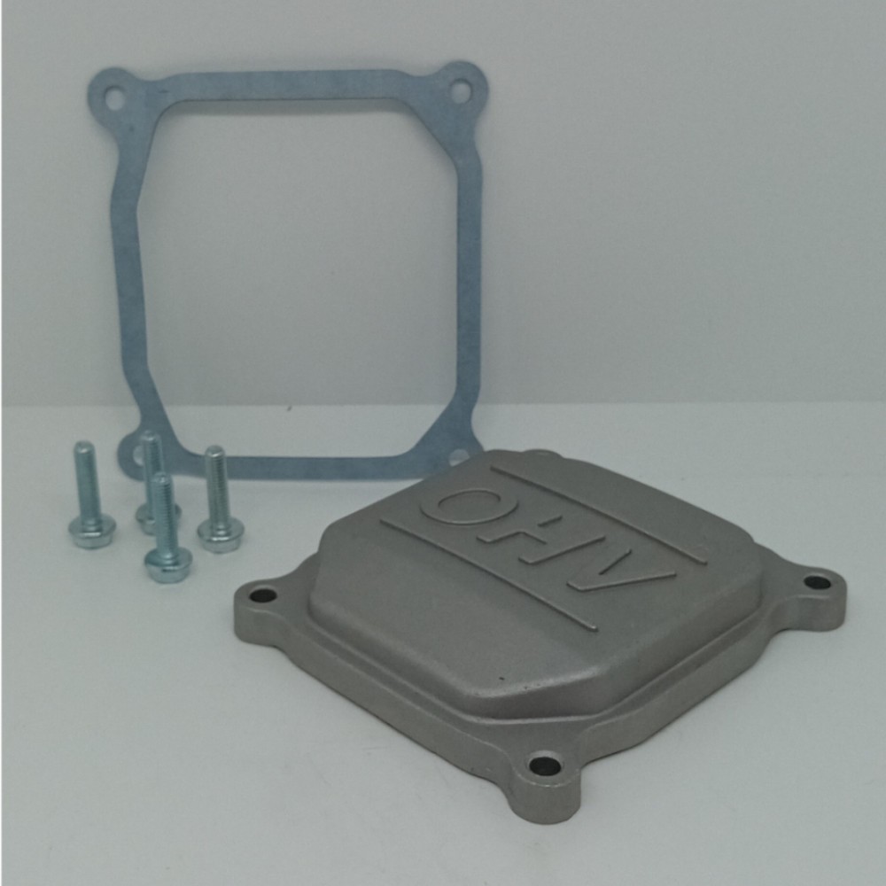 Kit coperchio con guarnizione e bulloni originale Emak per trattorino Oleo Mac Efco GLX 14-84, 14-98, 20-108, MISTRAL 72/12,5, OM 103/16, 105/16, 106/16, 107 L16, 108 L16, OM 84/12,5, 84/14,5, OM 91 PLUS, 92/16, 93/16, 98L/12,5,98L/14,5, EF 103/16, 106/16, 107/16, 108/16, 84/14,5, 91 PLUS 14,5, 92/16KH, 93/16,95/16, 98L/14,5, GLX 14-98,14-84,20-108, ZEPHYR 72/12,5 - L66151483