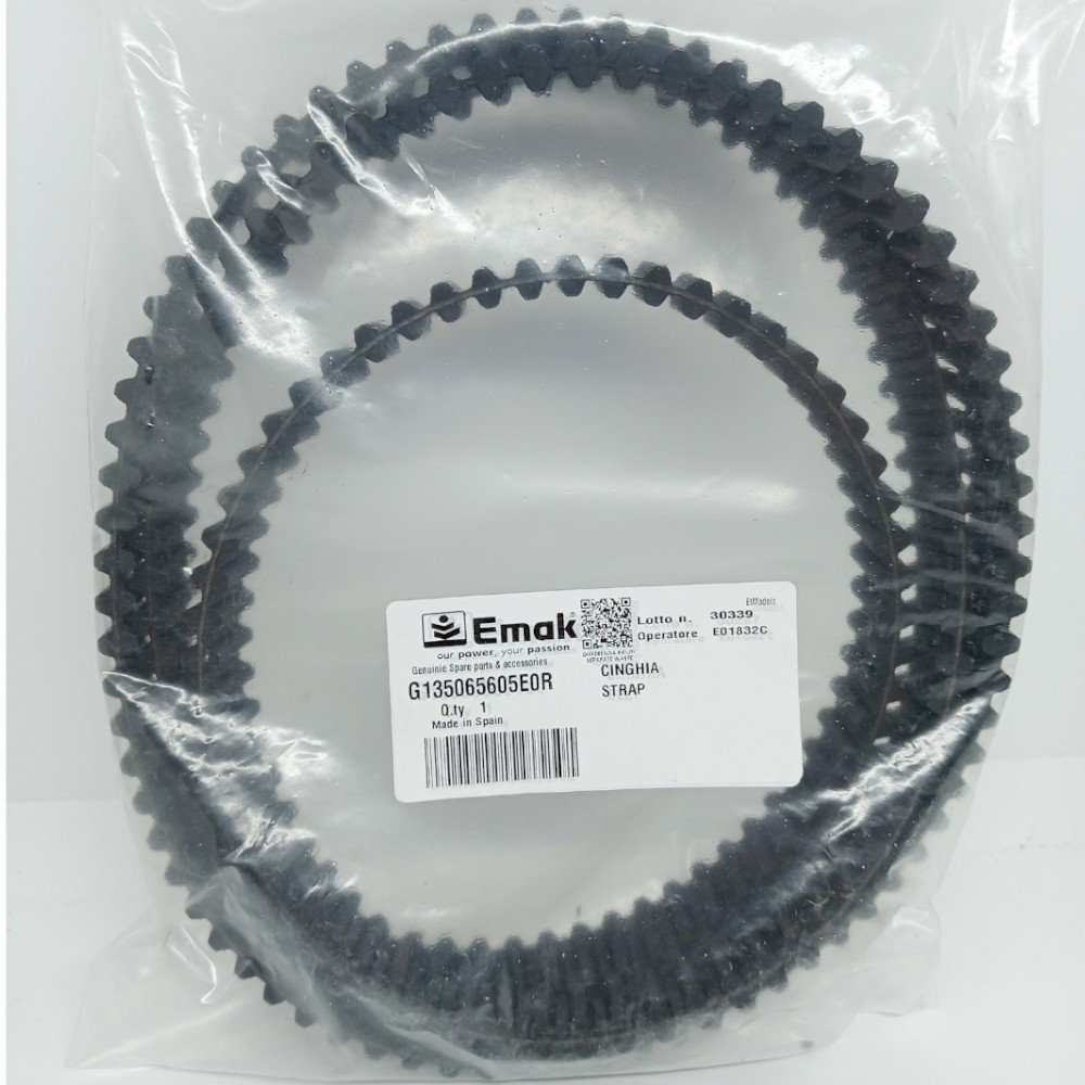 Cinghia piatto taglio originale Emak per trattorino Oleo Mac - G135065605E0R