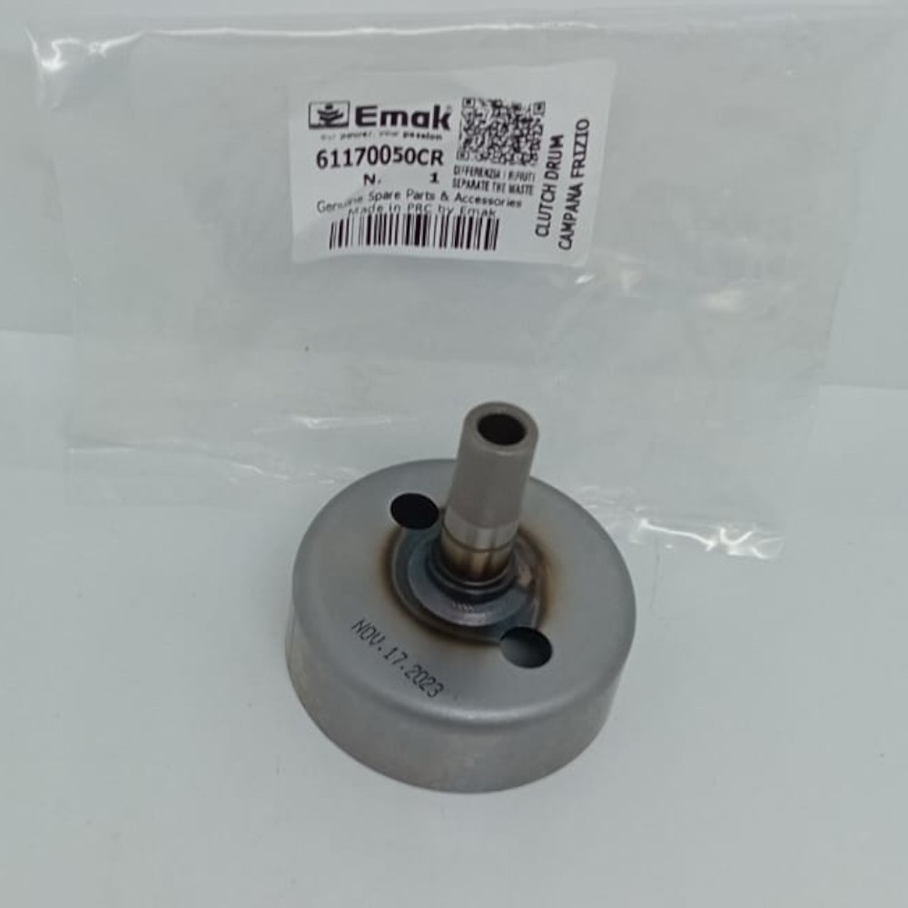 Campana frizione originale Emak per decespugliatore Oleo-Mac modello BC 24 S, BC 24 T, BC 240 S, BC 240 T, BC 241 S, BC 241 T, BC 250 S, BC 250 T, BC 260 4S, BC 320 S, BC 320 T, Tagliasiepi modello BC 240 H, BC 240 HL, BC 241 H, BC 241 HC, BC 241 HCL, BC 241 HL, Potatore modello PP 250, PPX 250, Decespugliatore Efco modello DS 240 S, DS 240 T, DS 2400 S, DS 2400 T, DS 2410 S, DS 2410 T, DS 2500 S, DS 2500 T, DS 2600 4S, DS 2600 4T, DS 3200 S, DS 3200 T, Tagliasiepi modello DS 2400 H, DS 2400 HL, DS 2410 H, DS 2410 HC, DS 2410 HCL, DS 2410 HL, Potatore modello PT 2500, PTX 2500 -61170050CR