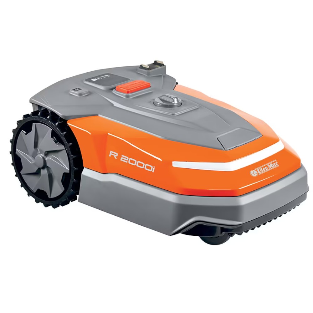 Robot rasaerba Oleo Mac R2000i fino a 2000 mt quadri